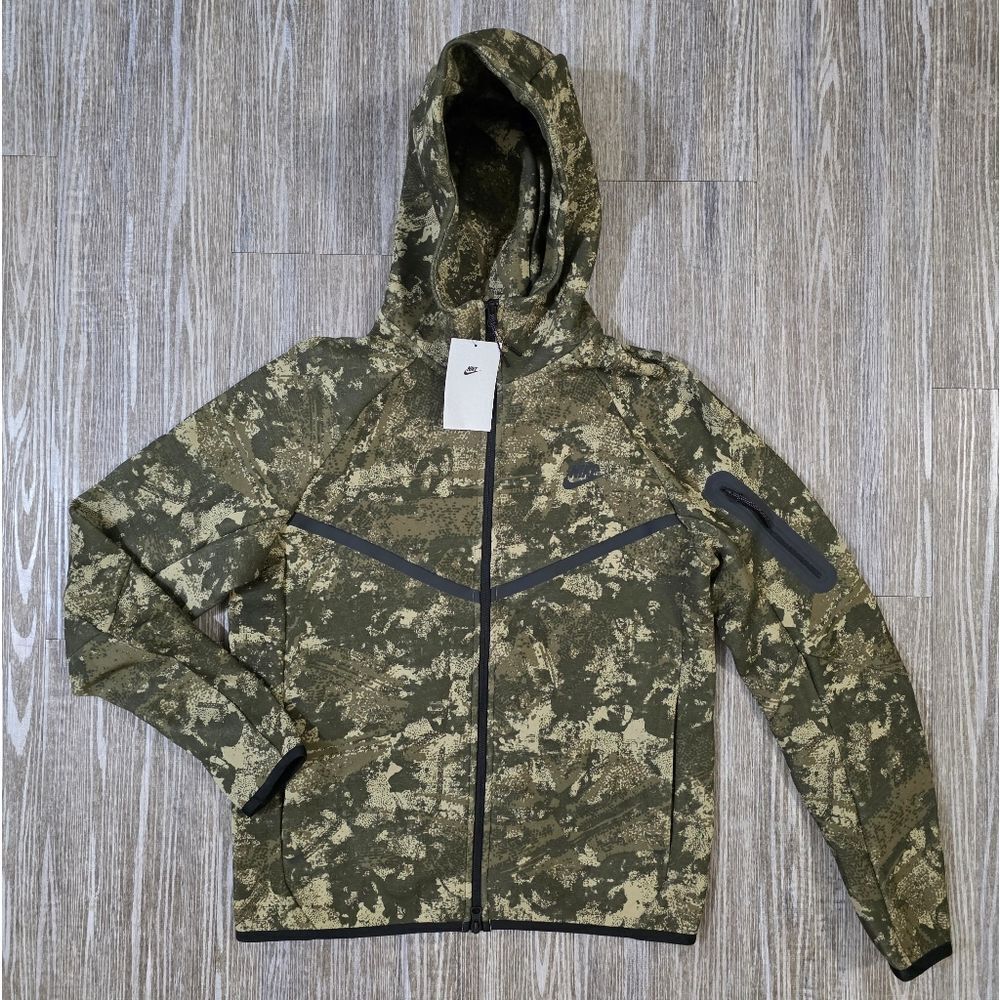 Nike Tech Fleece Camo Windrunner Full-Zip Hoodie Men's Size Small New HV5055-276